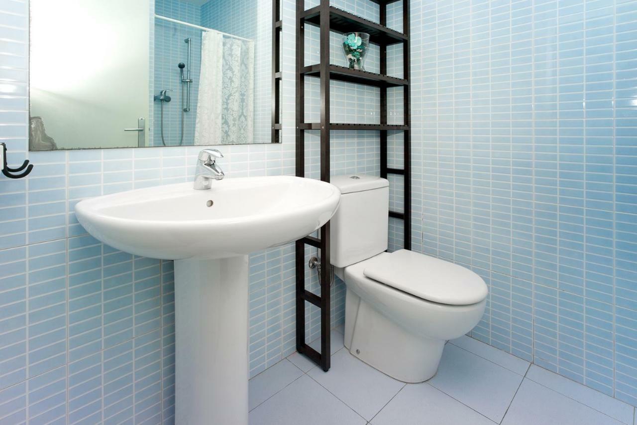 Apartamento Con Terraza, Balcon De Barcelona Esplugues de Llobregat Eksteriør billede